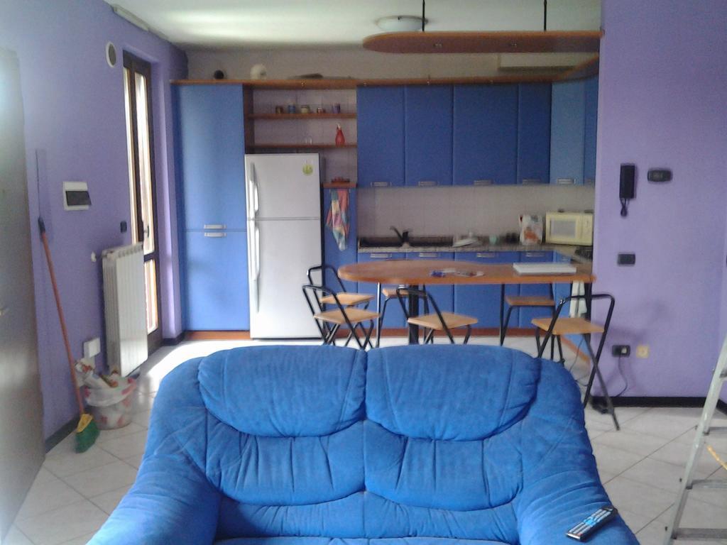 Villetta Rossini Appartamento Da Condividere Con Me Luciano Servizio Ospiti Taxi Driver Navetta No Wifi 2 Camera Da Letto Per 5 Persone Valbrembo Exteriér fotografie